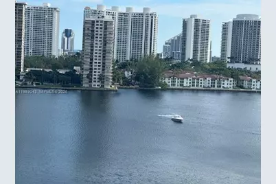 2750 NE 183rd St #1201, Aventura, FL 33160 - Photo 2