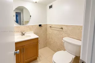 2750 NE 183rd St, Aventura, FL 33160 - Photo 10