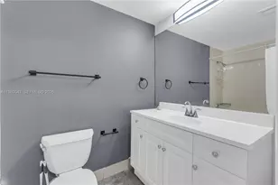 185 SE 14th Terrace, Miami, FL 33131 - Photo 44