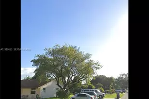 2641 SE Clayton St, Stuart, FL 34997 - Photo 2