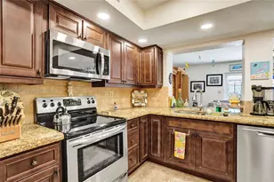 8730 NW 18th St, Pembroke Pines, FL 33024 - Photo 14