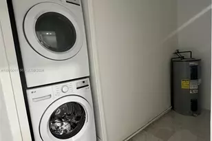 14832 SW 104th St, Kendall, FL 33196 - Photo 2