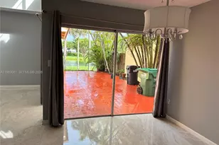 14832 SW 104th St, Kendall, FL 33196 - Photo 10
