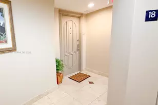 3370 Hidden Bay Dr, Aventura, FL 33180 - Photo 4