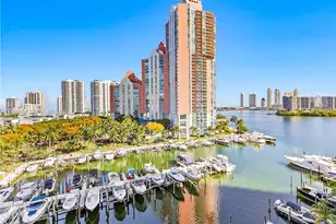 3370 Hidden Bay Dr, Aventura, FL 33180 - Photo 40