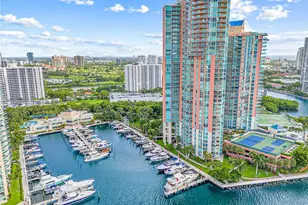 3370 Hidden Bay Dr, Aventura, FL 33180 - Photo 34