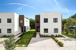 122 NW 5th Ave, Hallandale Beach, FL 33009 - Photo 24