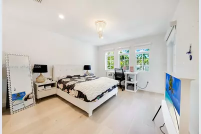 20765 NE 32nd Ave, Aventura, FL 33180 - Photo 16