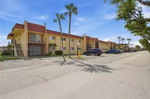 2970 NW 55th Ave, Lauderhill, FL 33313 - Photo 2