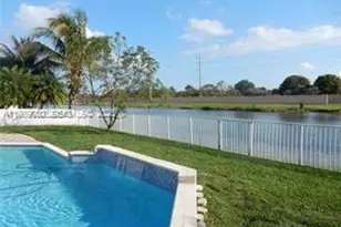 19150 SW 16th St, Pembroke Pines, FL 33029 - Photo 8