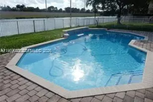 19150 SW 16th St, Pembroke Pines, FL 33029 - Photo 12