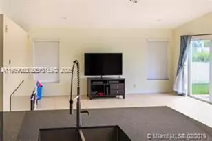 19150 SW 16th St, Pembroke Pines, FL 33029 - Photo 14