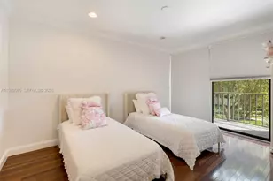 1566 NE Quayside Terrace, Miami, FL 33138 - Photo 10