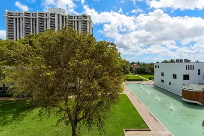 1566 NE Quayside Ter #D14, Miami, FL 33138 - Photo 32