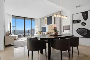 88 SW 7th St, Miami, FL 33131 - Photo 4