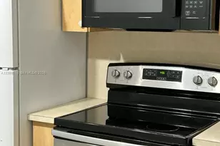 2731 SE 12th Rd, Homestead, FL 33035 - Photo 4