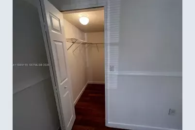 2731 SE 12th Rd #105, Homestead, FL 33035 - Photo 8