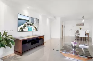 300 Bayview Dr, Sunny Isles Beach, FL 33160 - Photo 4