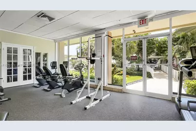 300 Bayview Dr #307, Sunny Isles Beach, FL 33160 - Photo 44