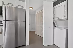 7700 Collins Ave, Miami Beach, FL 33141 - Photo 6