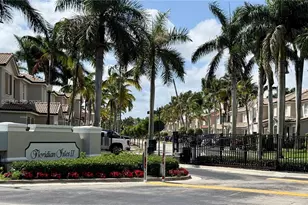 909 NE 42nd Ave, Homestead, FL 33033 - Photo 2