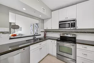 3020 NE 32nd Ave, Fort Lauderdale, FL 33308 - Photo 14