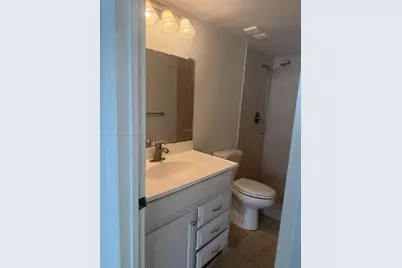 109 Lake Emerald Dr #102, Oakland Park, FL 33309 - Photo 14