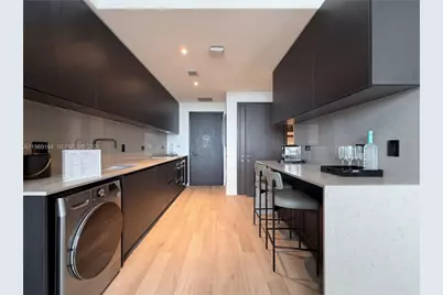 20 NE 11th St #4803A, Miami, FL 33132 - Photo 12