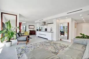 520 Brickell Key Dr, Miami, FL 33131 - Photo 2