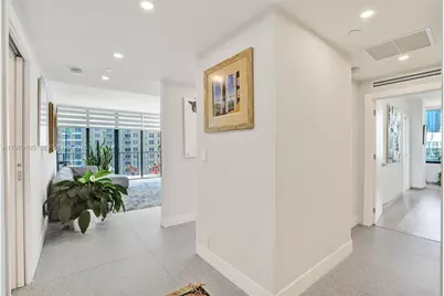 520 Brickell Key Dr #A1015, Miami, FL 33131 - Photo 22