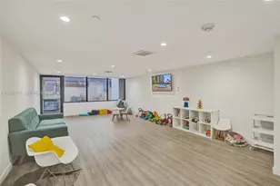520 Brickell Key Dr, Miami, FL 33131 - Photo 40