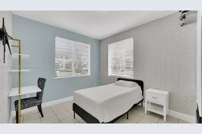 2342 SE 10th St #., Homestead, FL 33035 - Photo 10
