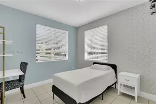 2342 SE 10th St, Homestead, FL 33035 - Photo 10