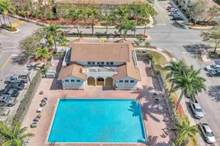 2342 SE 10th St, Homestead, FL 33035 - Photo 32