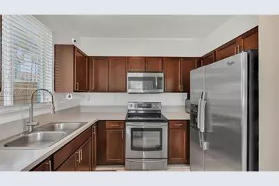 2342 SE 10th St #., Homestead, FL 33035 - Photo 12