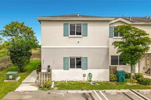 451 NW 12th Ave, Florida City, FL 33034 - Photo 1
