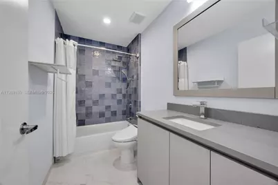 2555 NE 193rd St #2122, Miami, FL 33180 - Photo 18