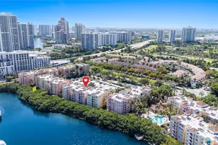 19655 E Country Club Dr, Aventura, FL 33180 - Photo 52