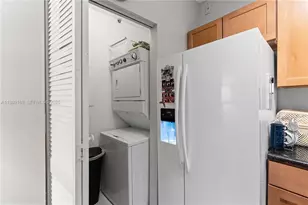 19655 E Country Club Dr, Aventura, FL 33180 - Photo 16