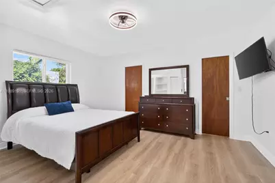 2431 SW 4th St, Miami, FL 33135 - Photo 14