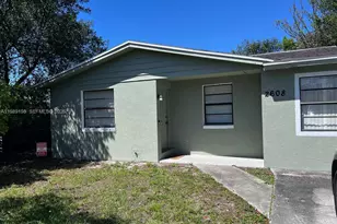 2608 E 97th Ave, Tampa, FL 33612 - Photo 10