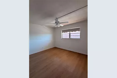 218 NE 12th Ave #302, Hallandale Beach, FL 33009 - Photo 10