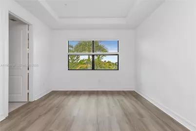 11524 SW 16th St, Pembroke Pines, FL 33025 - Photo 14