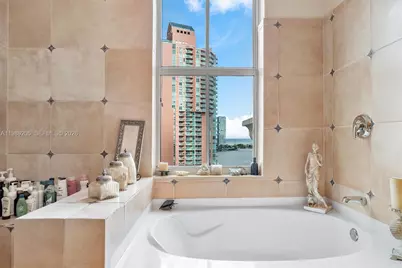 3340 NE 190th St #1808, Aventura, FL 33180 - Photo 6