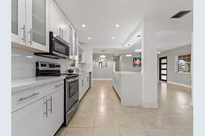 3605 SW 122nd Pl, Miami, FL 33175 - Photo 14