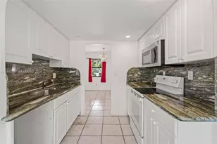 4750 NE 17th Ave, Pompano Beach, FL 33064 - Photo 16