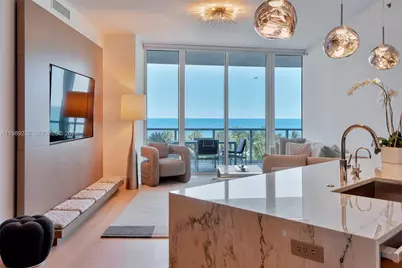 100 S Pointe Dr #708, Miami Beach, FL 33139 - Photo 24