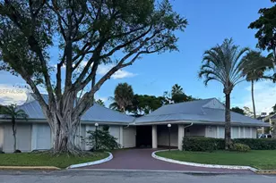 4453 Treehouse Ln, Tamarac, FL 33319 - Photo 2