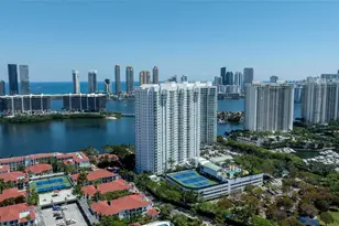 3301 NE 183rd St, Aventura, FL 33160 - Photo 30