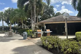 3520 Oaks Way, Pompano Beach, FL 33069 - Photo 20